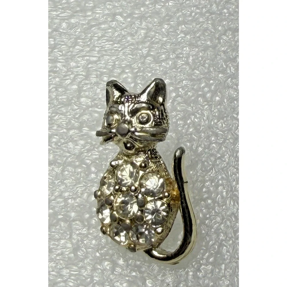 Vintage NEMO Signed Crystal Rhinestone Silver Tone Kitty Cat Pin Brooch 3/4